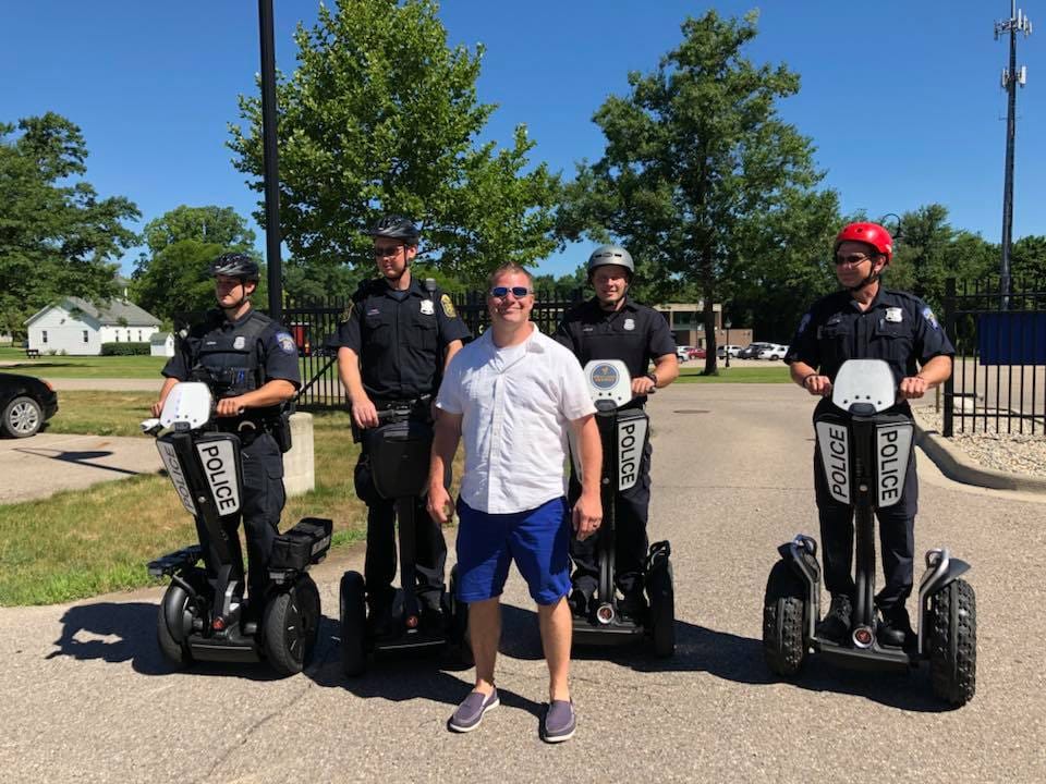 Great-Lakes-Segway-John-E.-Smith-with-law-enforcement