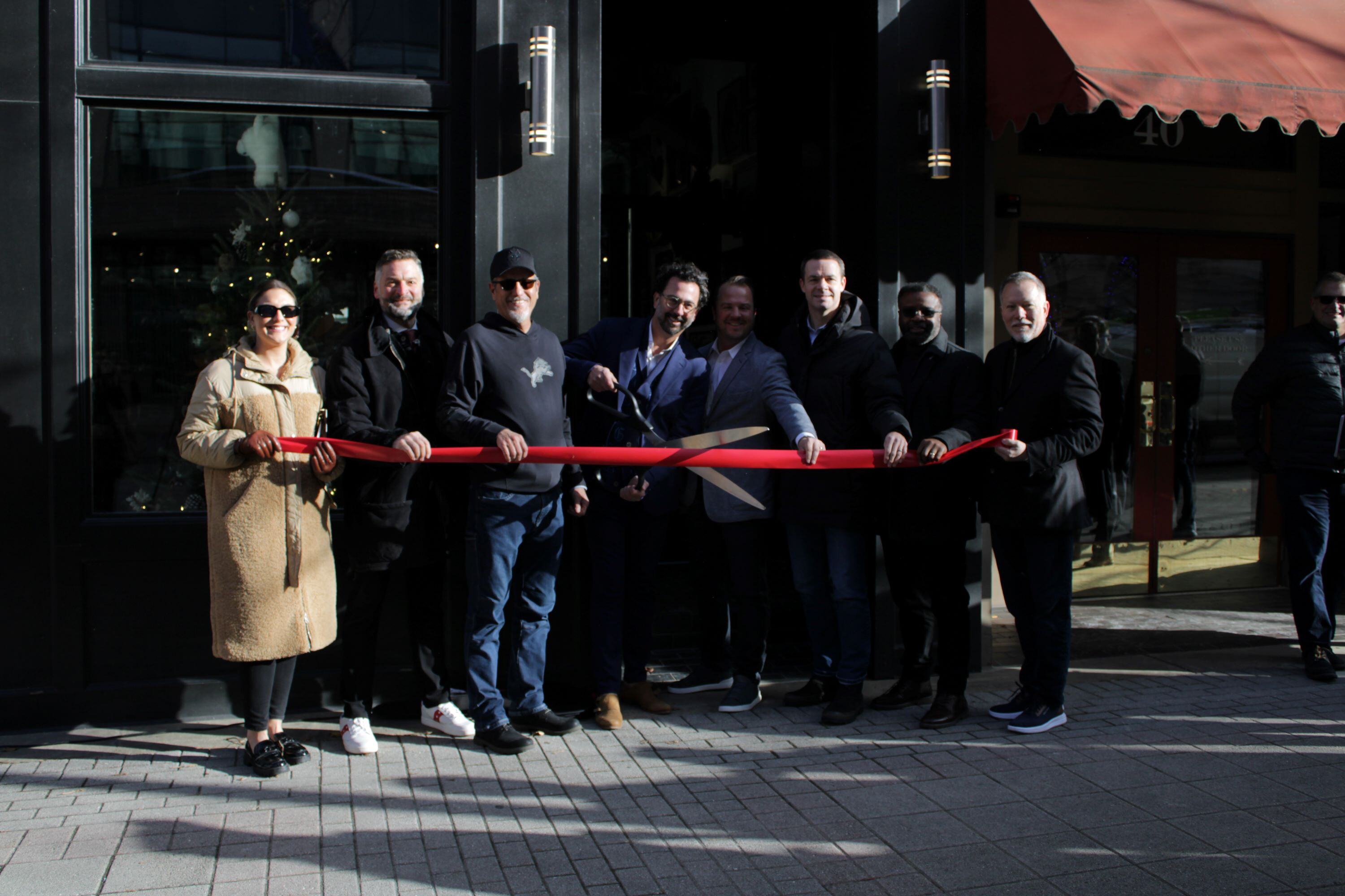 Greyson Clothiers Grand Rapids Ribbon Cutting Resized