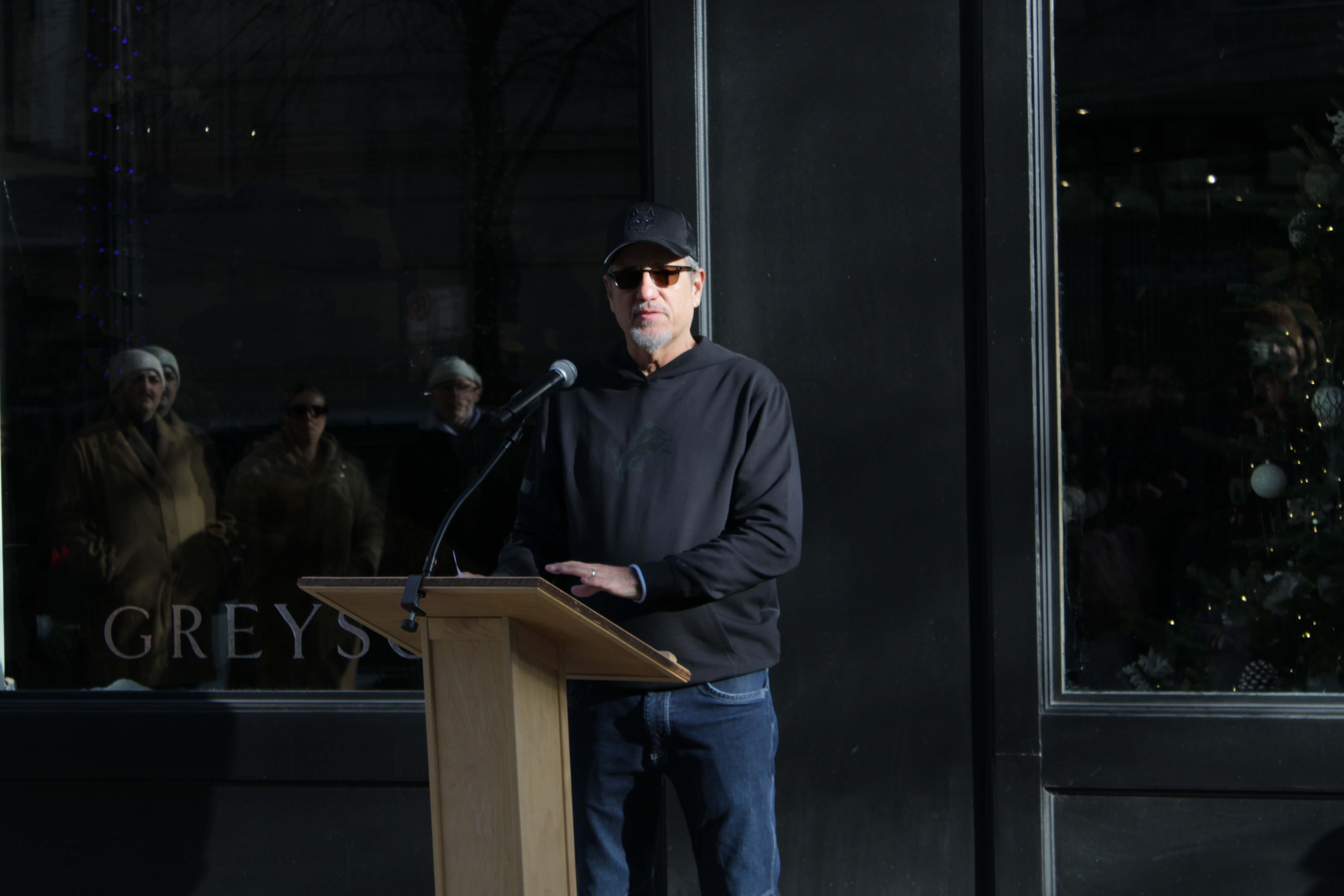 Rockford CEO Mike VanGessel at Greyson ribbon cutting-1