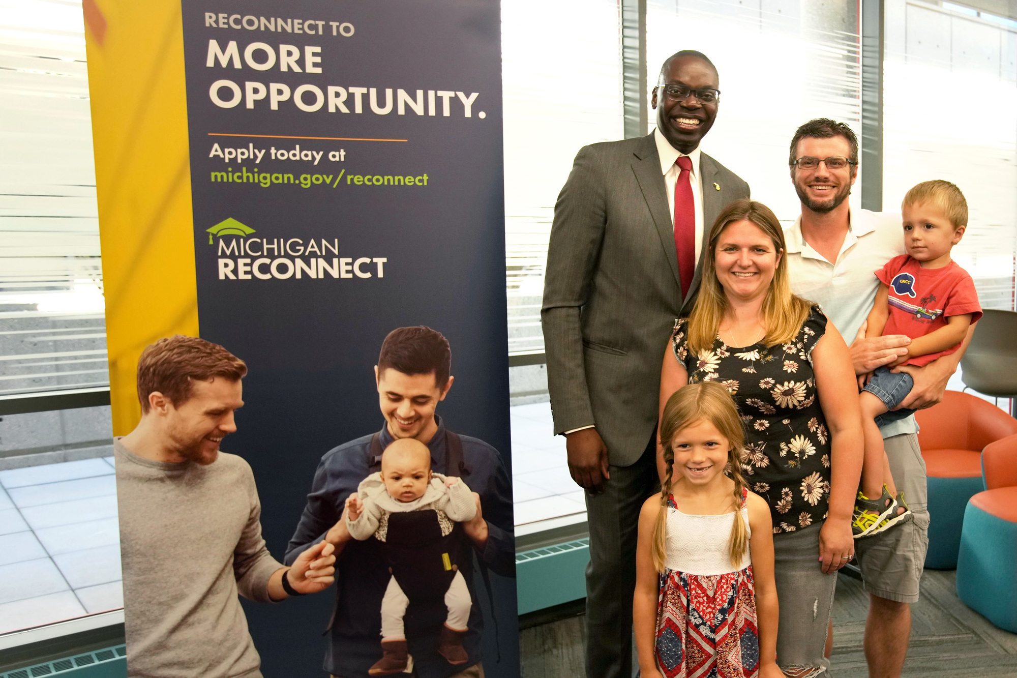 Lt. Gov at the Michigan Reconnect program