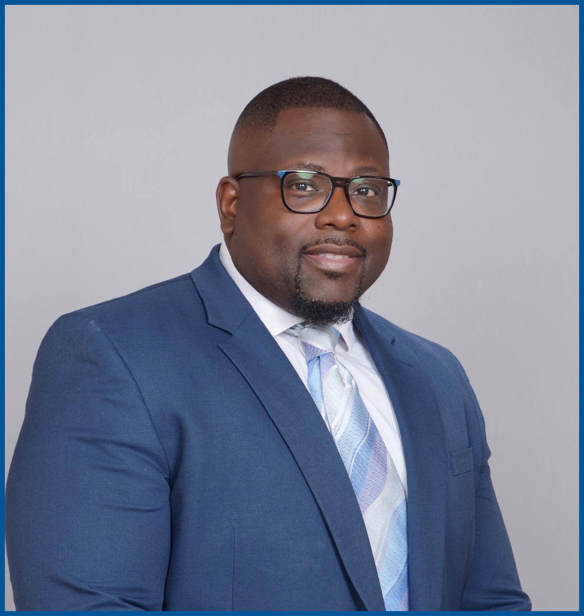 Gordon_ Shannon w frame