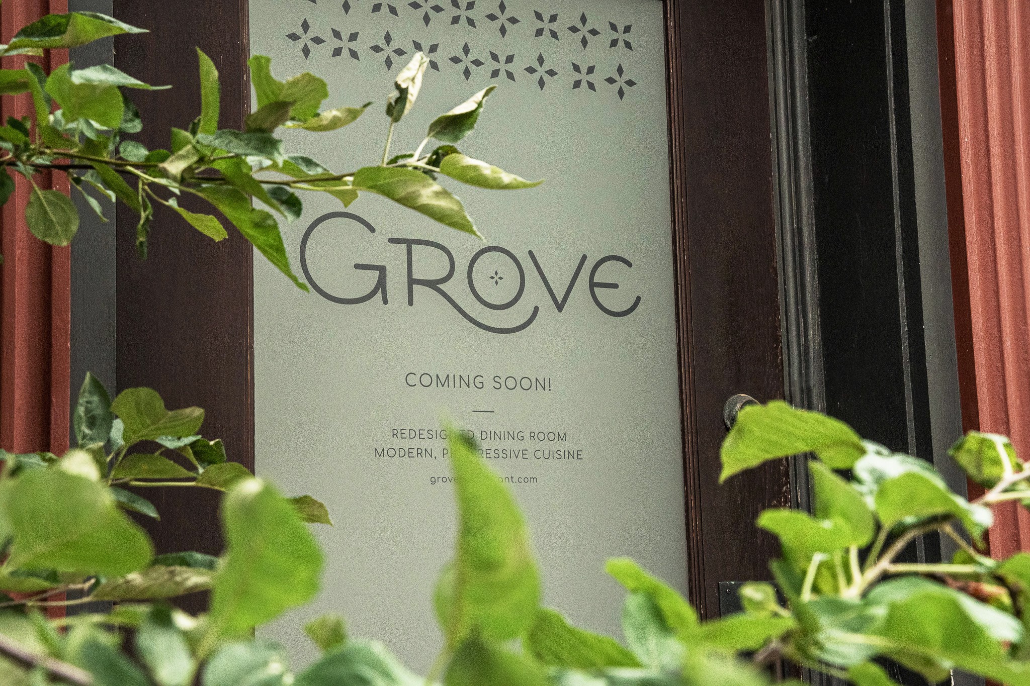 Grove coming soon door sign June 2021