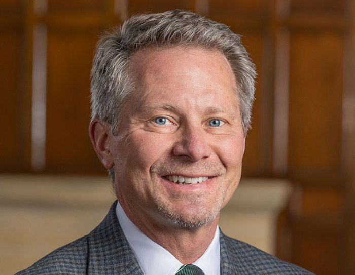 Kevin Guskiewicz headshot
