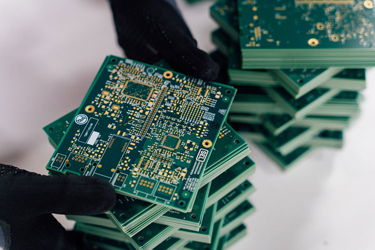 calumet_electronics_750x500