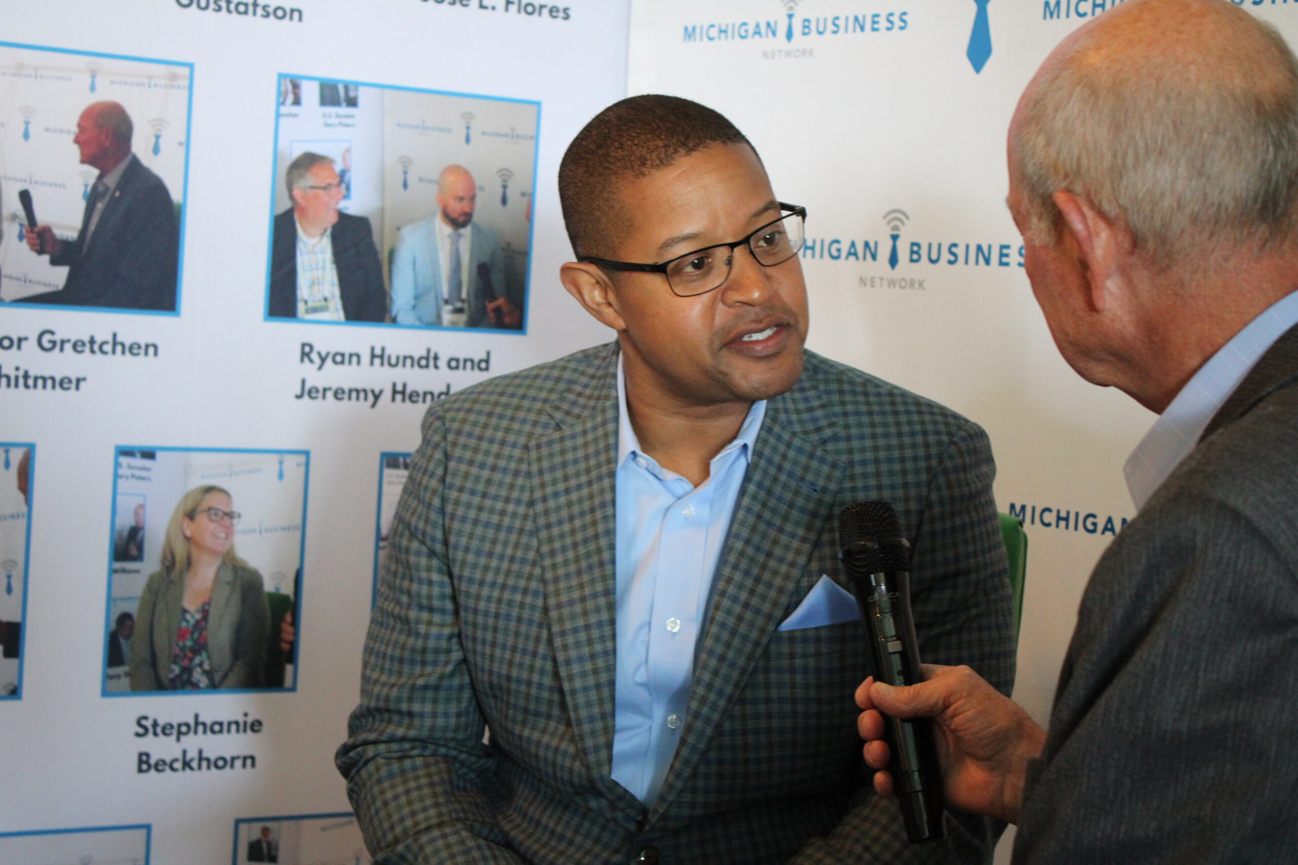 MBN: MPC26 David Lewis AT&T Michigan